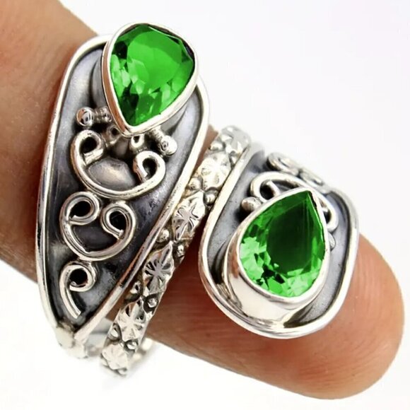 Boho and Bling Faux Peridot Spoon Ring (green) #1321 - Picture 1 of 15